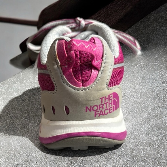 THE NORTH FACE Women's Sz 8 Pink Cradle Snake Plate Trail Running Walking Shoes - Picture 5 of 6